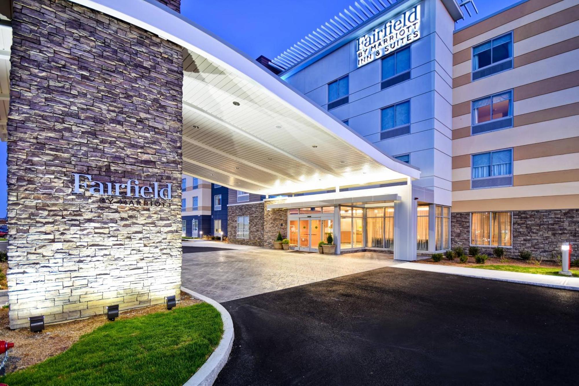 Fairfield Inn & Suites By Marriott Plymouth Buitenkant foto